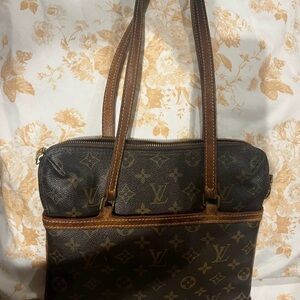 Louis Vuitton Popincourt Haut Monogram Tote • Zip Closure •Authentic LV